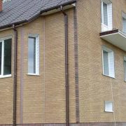 Фасадные панели Кирпич Бежевый 1140х480х17мм Альта-Профиль 0.46м2