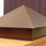 Колпак на столб забора металлический 390х390мм толщина 0.4мм